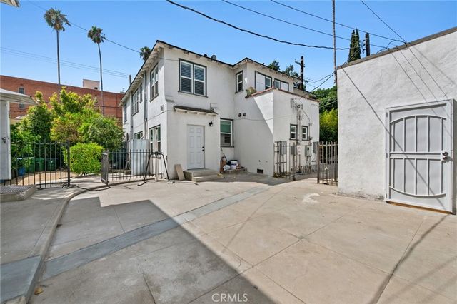 $5,100 | 5707 Franklin Avenue | Los Feliz