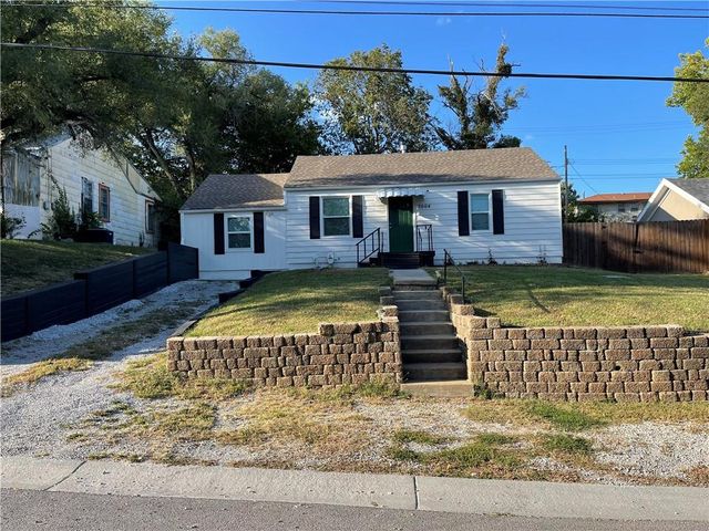 $205,000 | 5004 Walker Avenue | Coronado