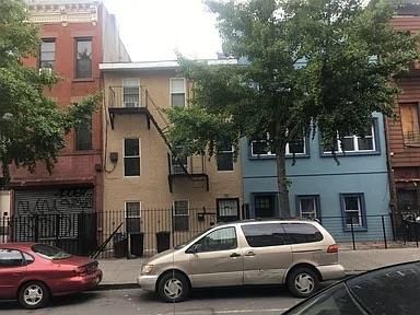 $790,000 | 160 Tompkins Avenue | Bedford-Stuyvesant