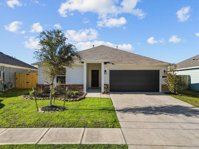 $325,000 | 1242 Lancer Leap Drive | Alvin