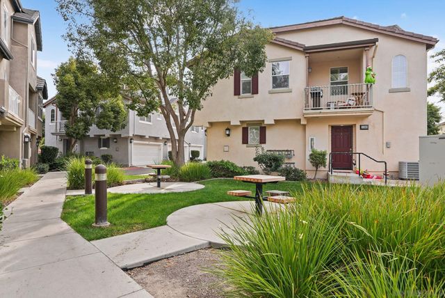 $549,000 | 2720 Hazelnut Court | Eastlake Vistas