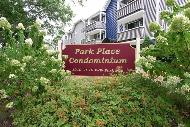 $550,000 | 1214 VFW Parkway, Unit 37 | West Roxbury