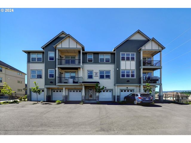 $339,000 | 17168 Southwest Snowdale Street, Unit 303 | River Terrace