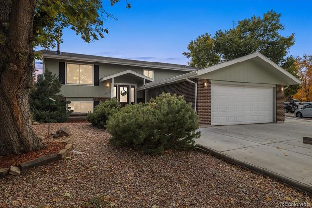 $725,000 | 12929 West 68th Avenue | Northwest Arvada