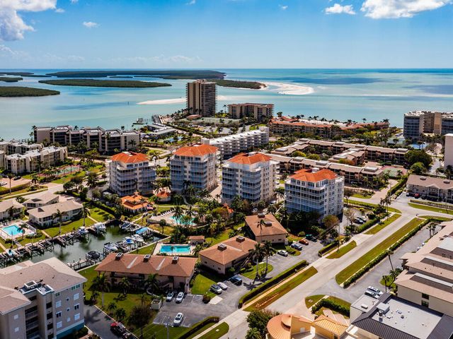 $575,000 | 911 Panama Court, Unit A3 | Marco Beach