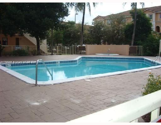 $1,875 | 7180 Northwest 179th Street, Unit 106 | Country Club of Miami