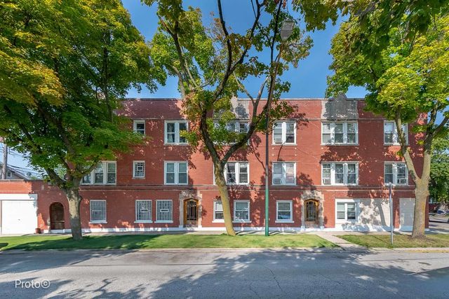 $279,000 | 5148 North Monitor Avenue, Unit 301 | Jefferson Park