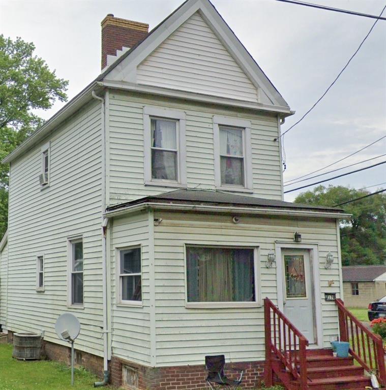 a view of a house with a house