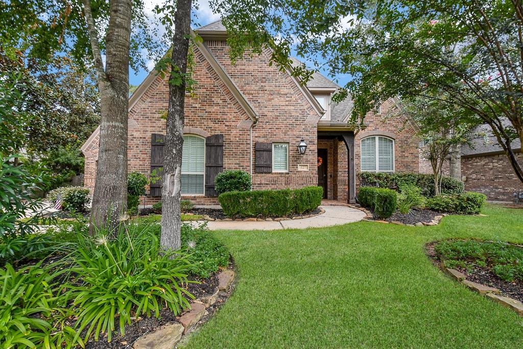 Impeccably maintained, inside and out, this single family, 2-story, brick gem is located at 127 Stonehedge Road, Montgomery, TX, in the Woodforest GOLF COURSE COMMUNITY.