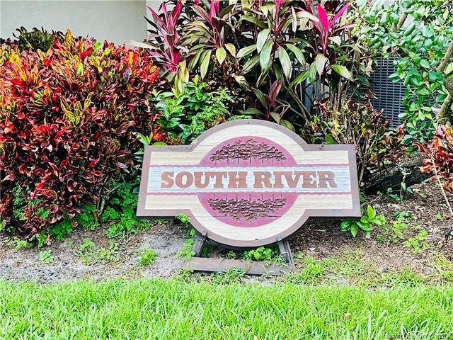 $1,900 | 480 Southwest South River Drive, Unit 201