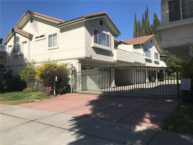 $649,999 | 9201 Florence Avenue, Unit 102 | Northeast Downey