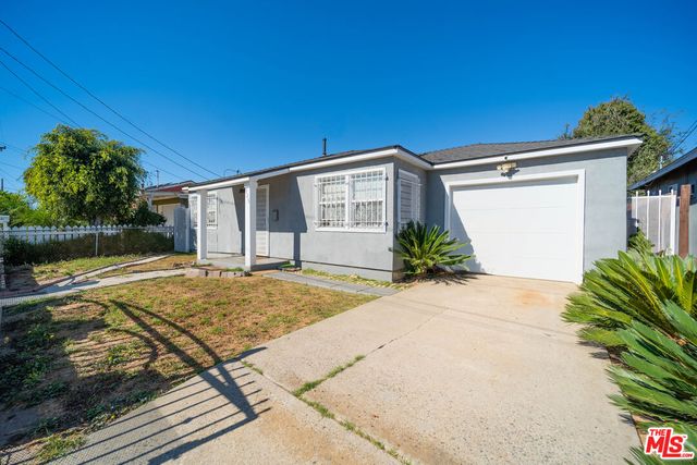 $565,000 | 925 West Magnolia Street | South Compton