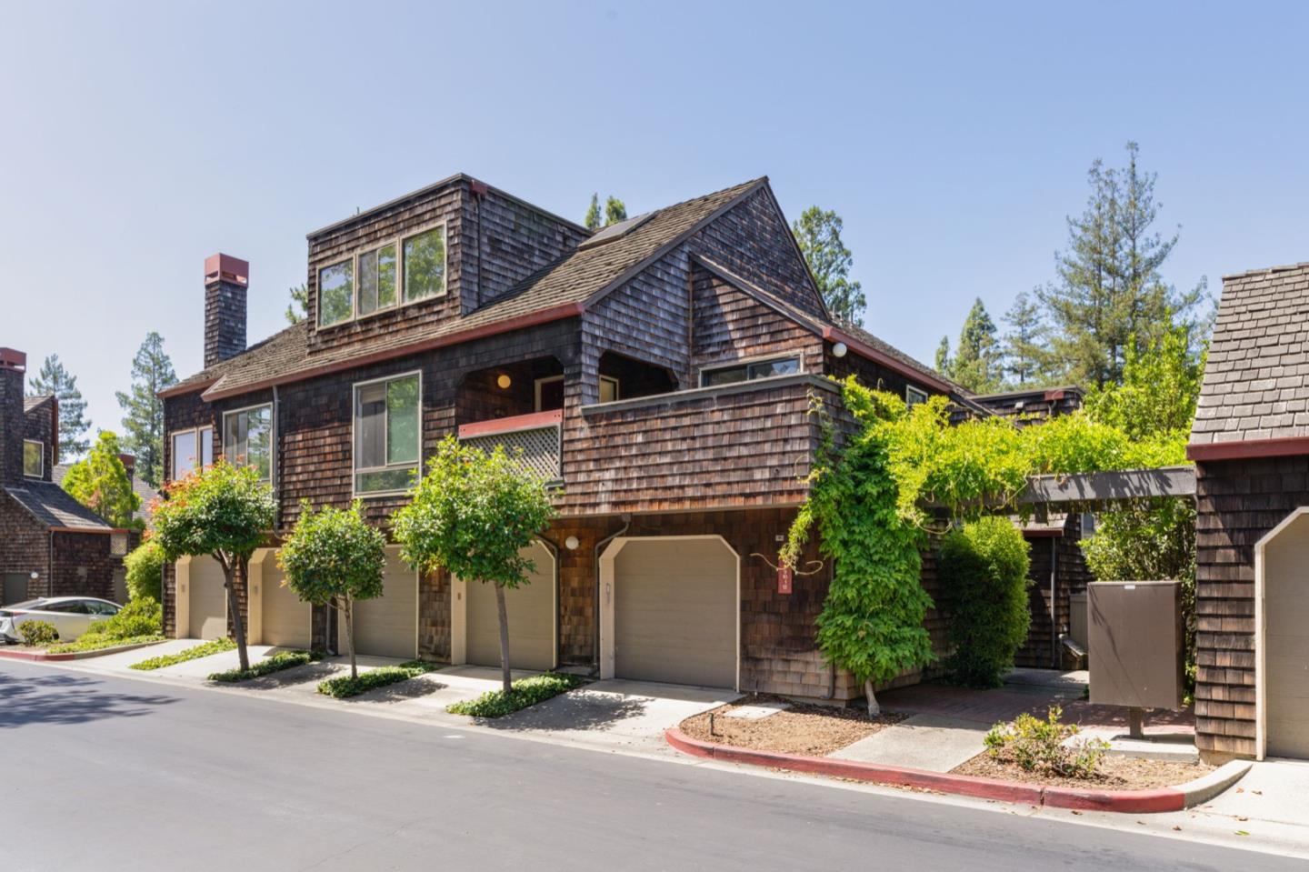 front view of house with a yard