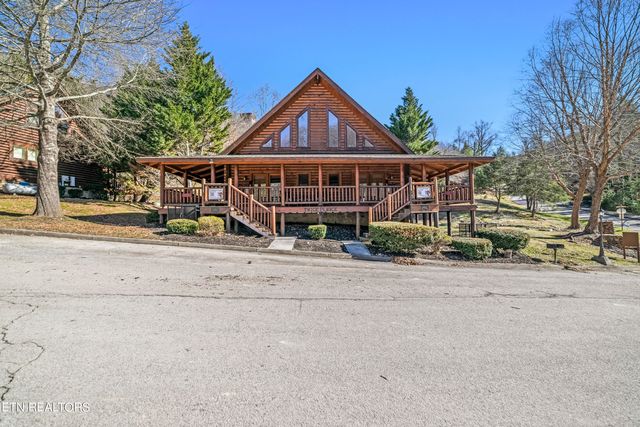 $399,000 | 3124 Smoky Ridge Way | Smoky Mountain Ridge