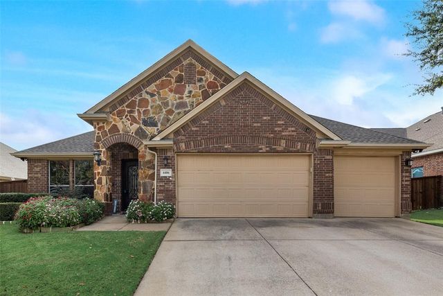 $475,000 | 4406 Winding Glen Lane | Mansfield