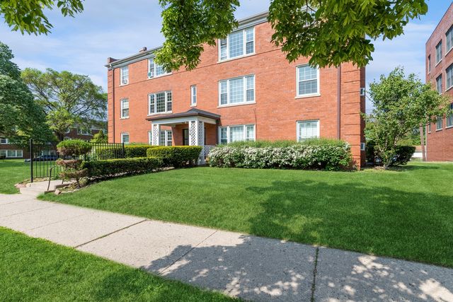 $2,795 | 136 Ridge Avenue, Unit 2 | Evanston