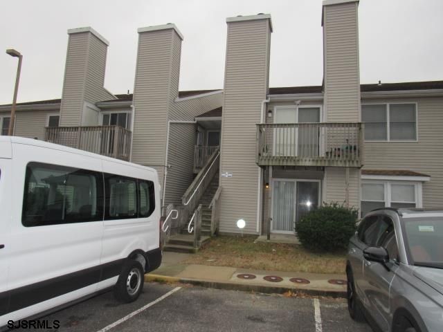 $138,000 | 700 North Franklin Boulevard, Unit 604 | Mount Pleasant