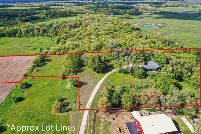 $875,000 | 7822 North Pillow Hill Road | Fox Lake