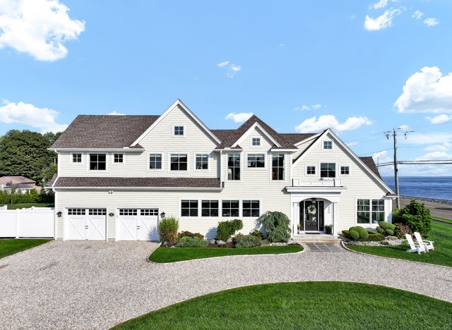 $3,250,000 | 450 Maple Avenue | Knollwood