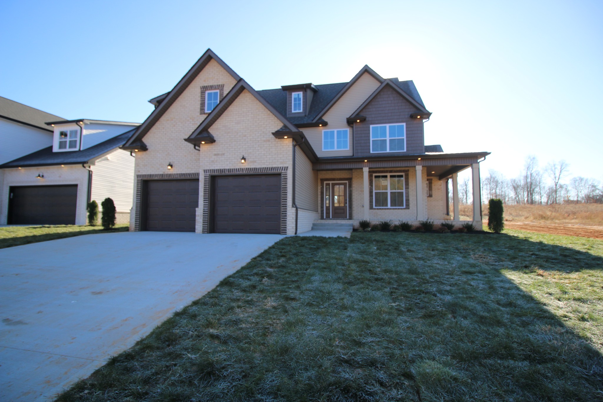 Welcome to 3023 Timberdale Dr! This Could Be Your New Home!