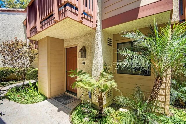 $3,300 | 5760 Owensmouth Avenue, Unit 34 | Woodland Hills