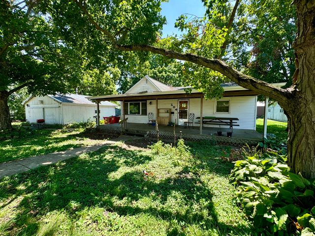 $80,000 | 104 East Lafayette Street | Magnolia