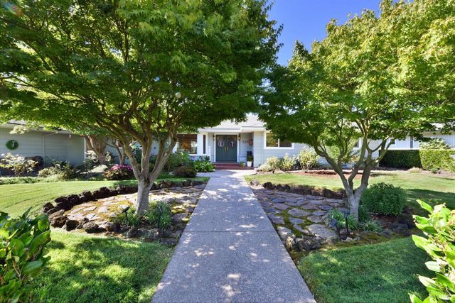 $1,675,000 | 5210 Oak Meadow Drive | Santa Rosa Northwest