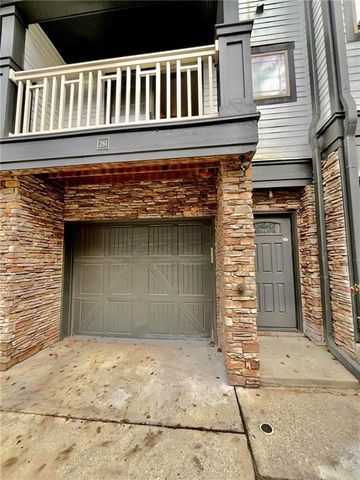 $2,300 | 221 Semel Circle Northwest, Unit 261 | City Park Townhomes