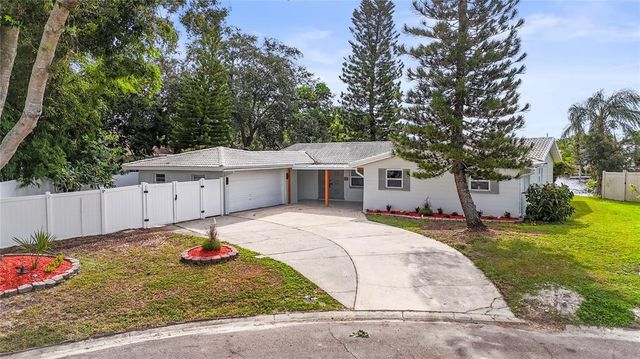 $4,500 | 10744 Drummond Road | Tampa Shores