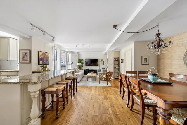 $975,000 | 339 East 58th Street, Unit 7CD | Sutton Place