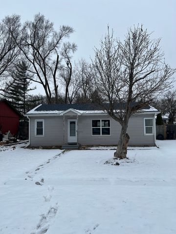 $1,750 | 8716 Ramble Road | Greenwood Township - McHenry County