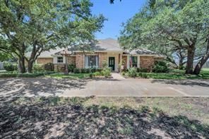 $674,900 | 303 Spring Creek Drive | Waxahachie