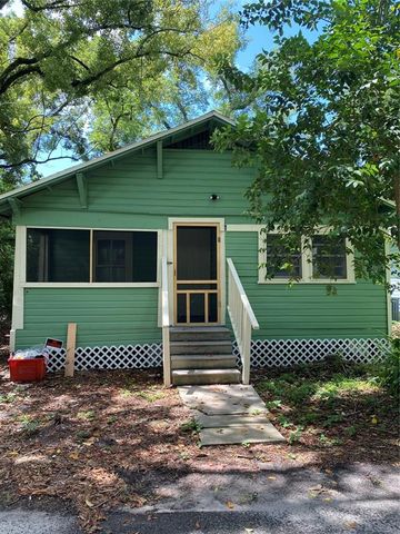 $1,495 | 507 Northwest 6th Avenue | Pleasant Street Historic District