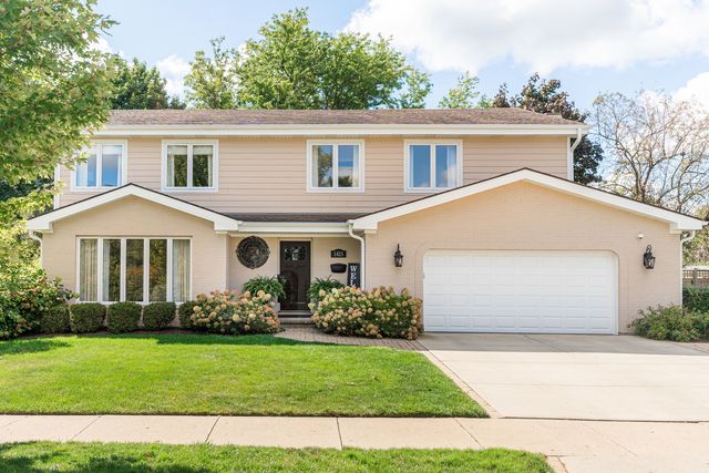 $750,000 | 1425 West White Oak Street | Arlington Heights