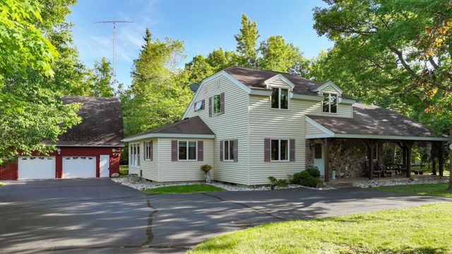 $424,900 | W8821 Bell Road | Grant