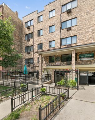 $2,000 | 5534 North Kenmore Avenue, Unit 209 | Edgewater