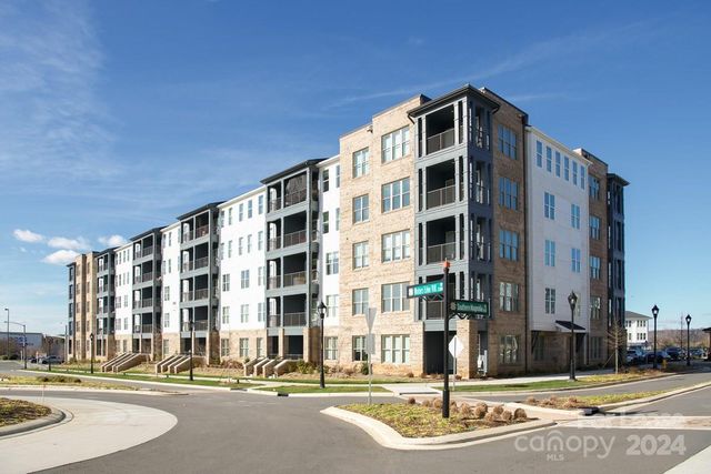 $3,125 | 6010 Jasmine Lane, Unit C1 | University City North