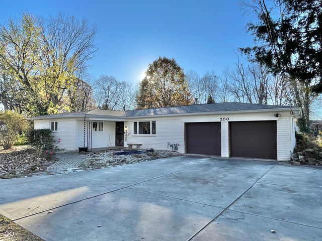 $239,500 | 250 North Whitcomb Avenue | Indiana Park