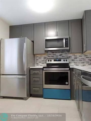 $2,300 | 9338 Southwest 3rd Street, Unit 516 | Sandalfoot Cove