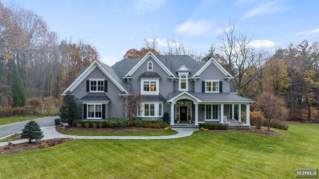 32 Ackerman Road, Saddle River, NJ 07458 | Compass