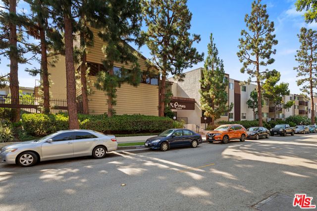 $678,000 | 6000 Canterbury Drive, Unit D204 | Fox Hills