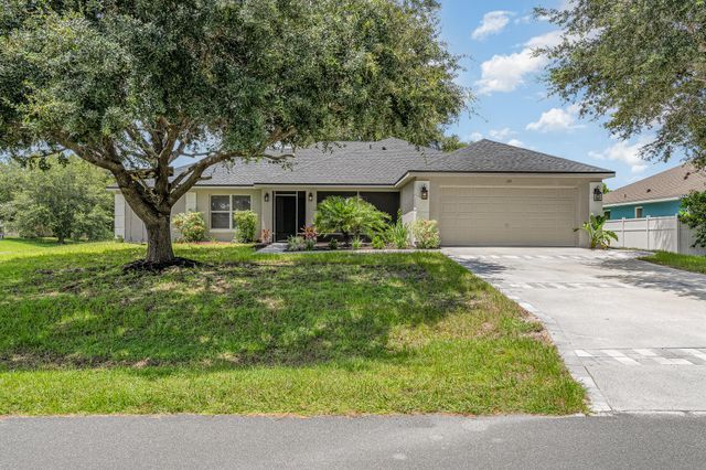 $399,500 | 1191 Moon Street Southeast | Palm Bay