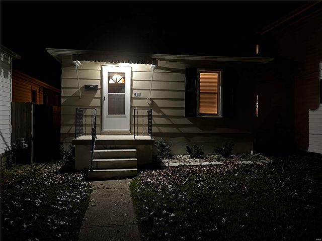 $1,500 | 3904 Walsh Street | Boulevard Heights