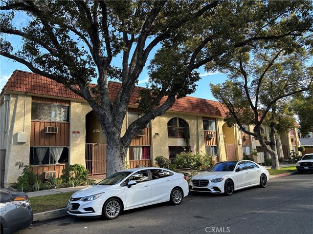 $6,870,000 | 717 North Garfield Street | Downtown Santa Ana