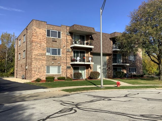 $103,900 | 12715 South La Crosse Avenue, Unit 104 | Alsip Village