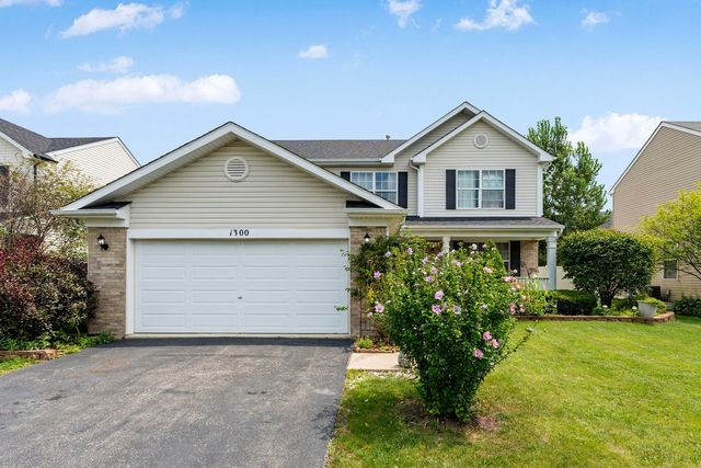 $398,000 | 1300 Cambria Drive | Joliet