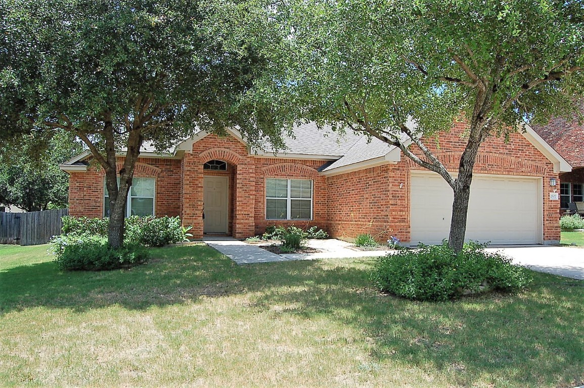 2507 Silver Spur Ln - In the very desirable Lakeline Ranch Neighborhood