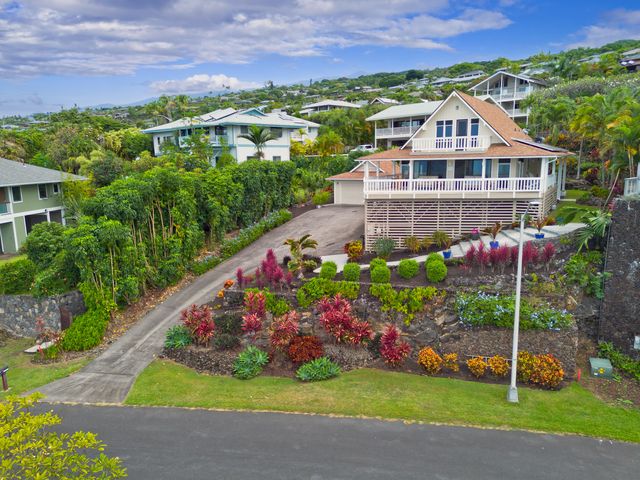 $1,350,000 | 77-6435 Walua Road | Kalani Sunset