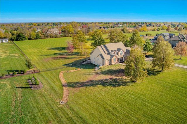 $950,000 | 9815 Windsor Drive | Prairie Township - Jackson County