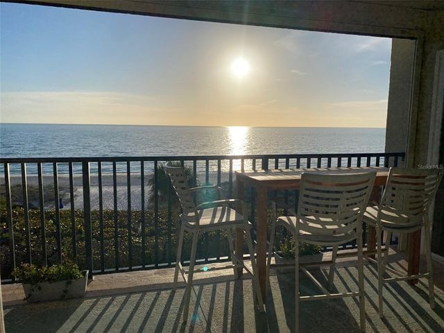 $8,000 | 2675 Gulf Of Mexico Drive, Unit 302 | Longboat Key